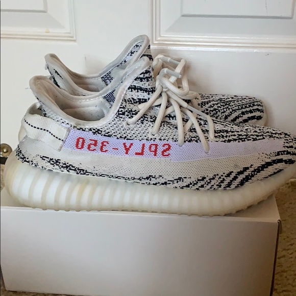 yeezy 350 zebra fit